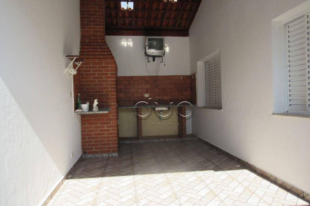 Casa à venda com 3 quartos, 123m² - Foto 8