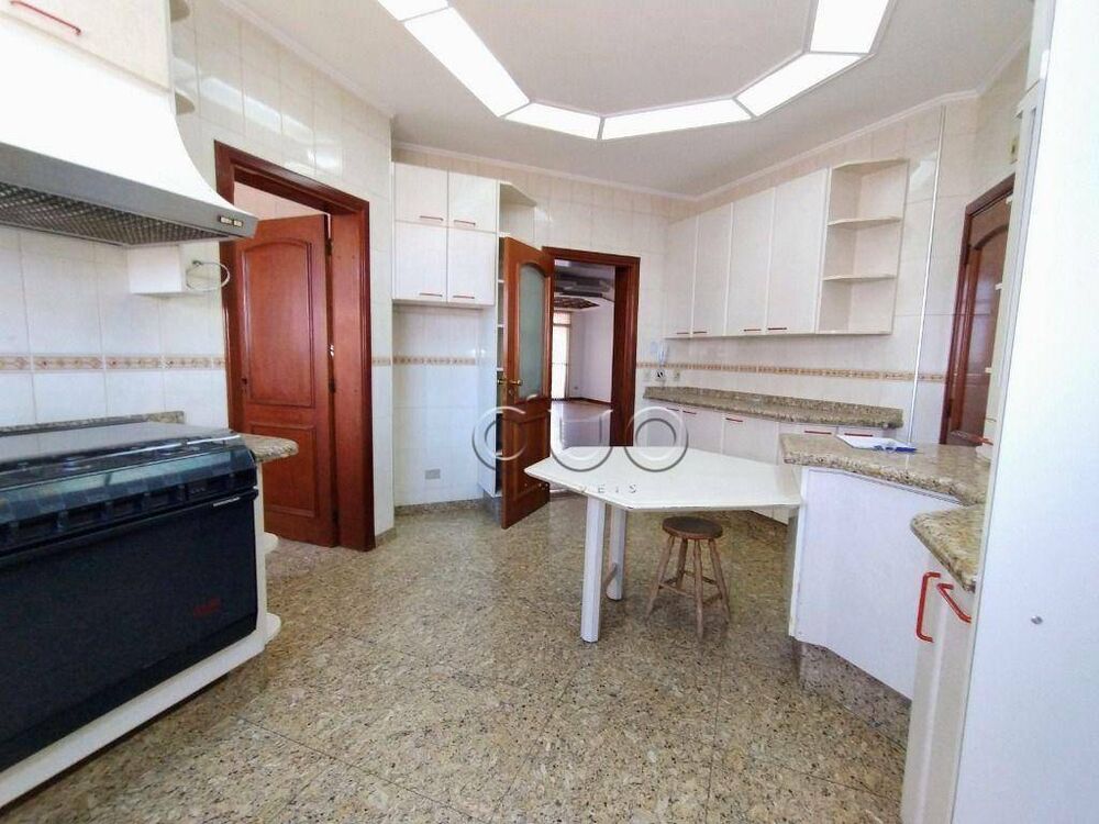 Apartamento, 3 quartos, 191 m² - Foto 3