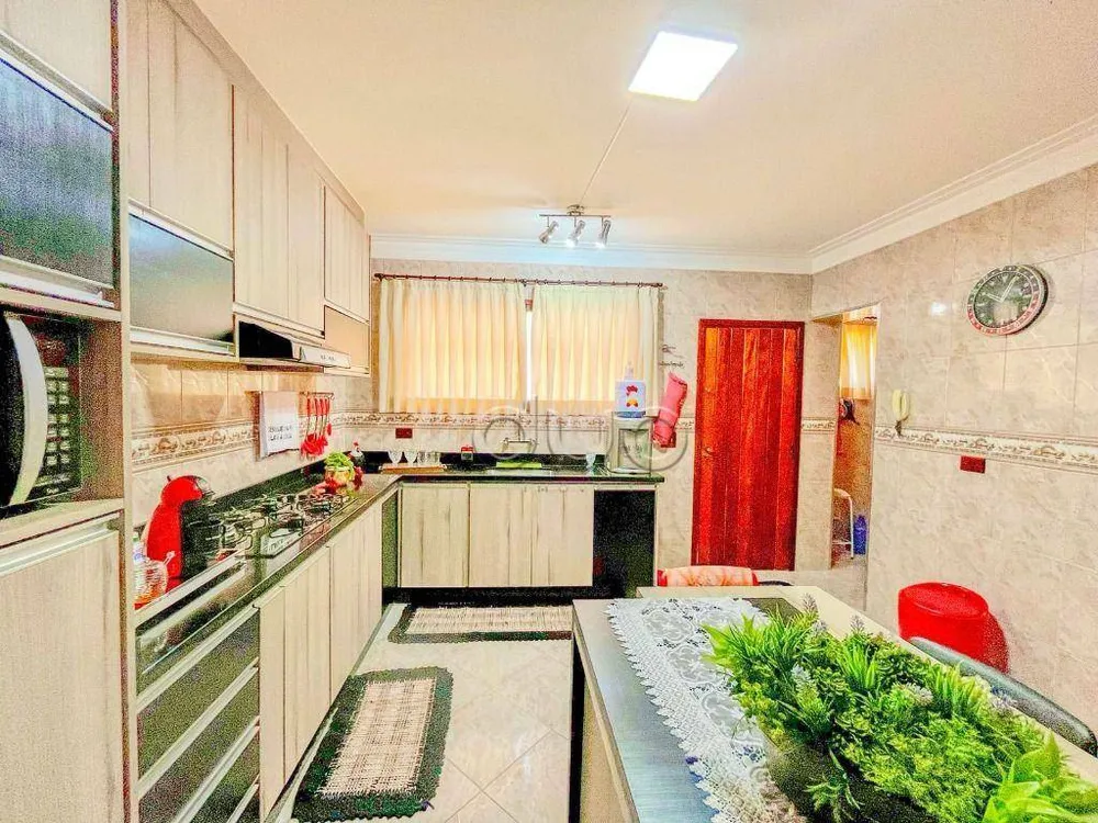 Casa, 3 quartos, 186 m² - Foto 1