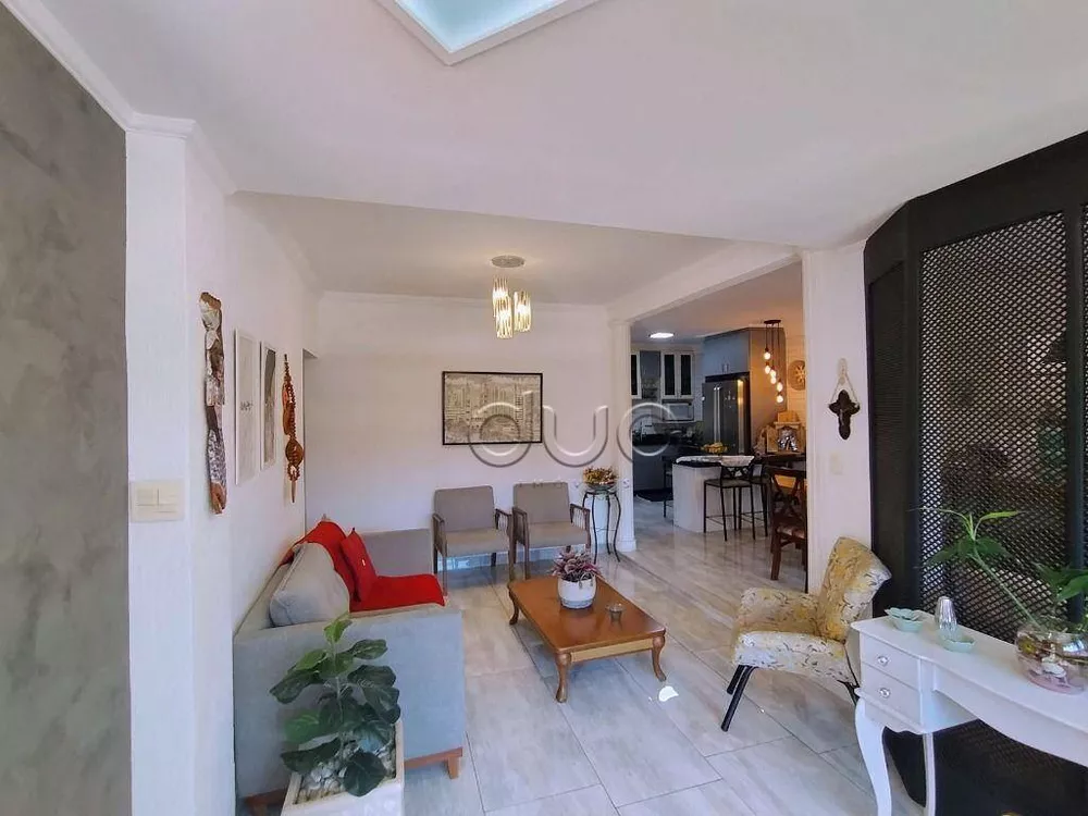 Casa, 4 quartos, 370 m² - Foto 1