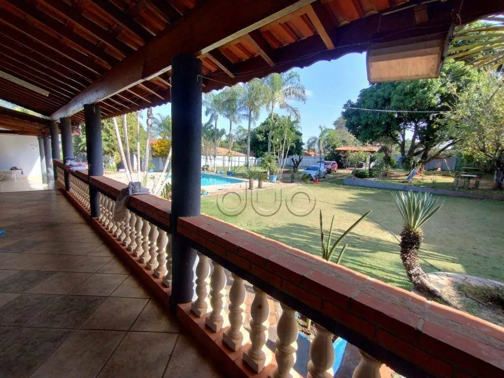 Chácara, 3 quartos, 2000 m² - Foto 1