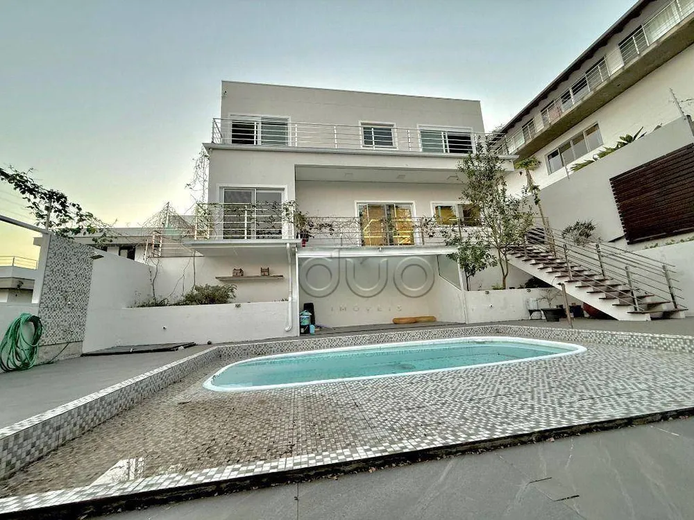 Casa, 3 quartos, 550 m² - Foto 1