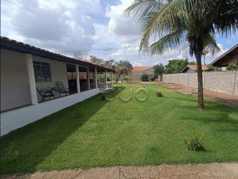 Chácara à venda com 2 quartos, 140m² - Foto 4