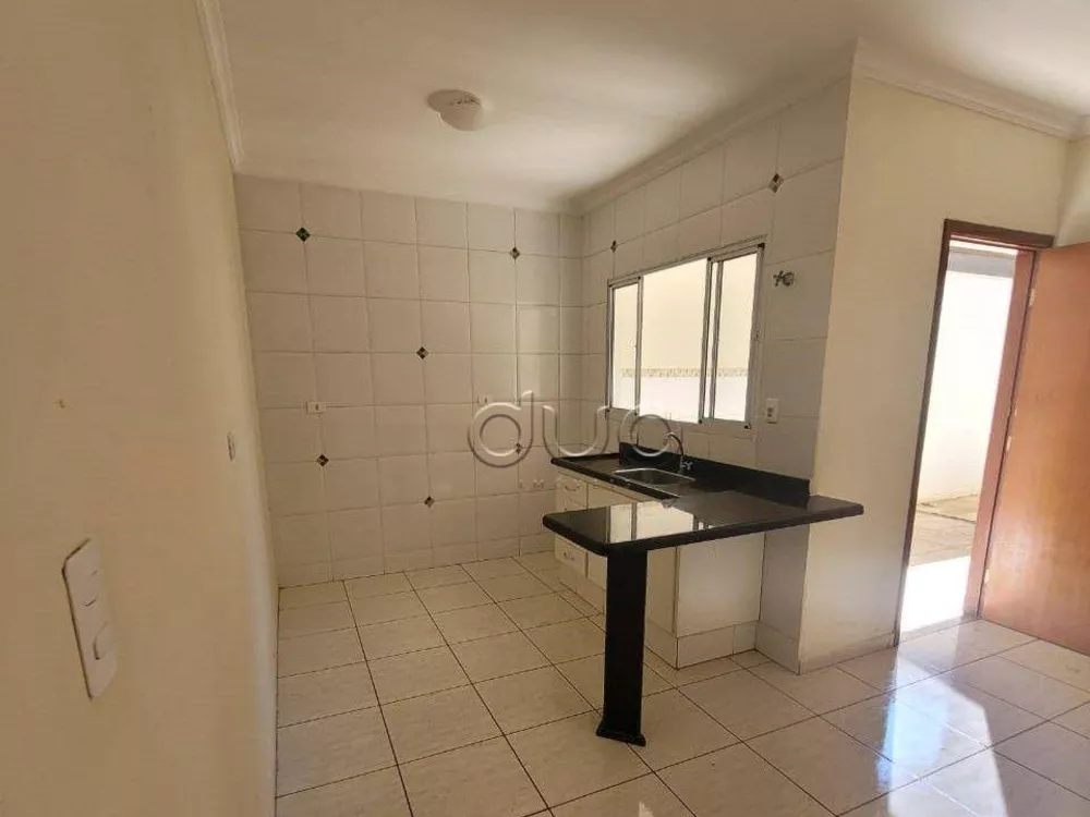 Casa à venda com 3 quartos, 119m² - Foto 1