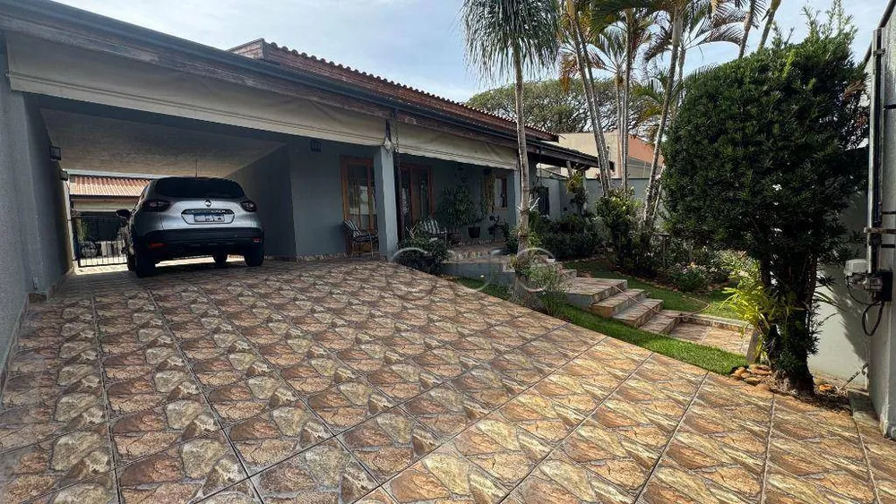 Casa, 3 quartos, 207 m² - Foto 1