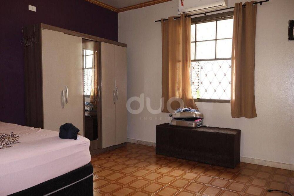 Casa, 7 quartos, 295 m² - Foto 1