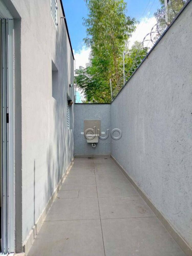 Casa para alugar com 2 quartos, 75m² - Foto 4