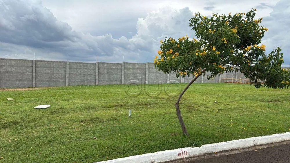 Loteamento e Condomínio, 255 m² - Foto 1