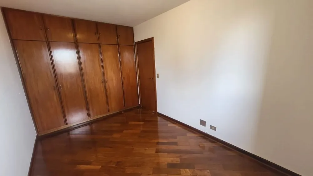 Apartamento, 3 quartos, 140 m² - Foto 4