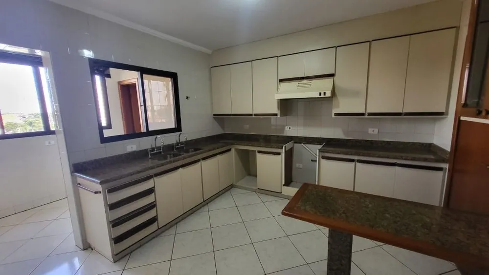 Apartamento, 3 quartos, 140 m² - Foto 10