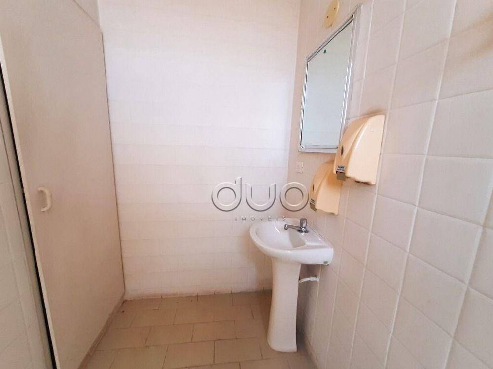 Casa para alugar com 3 quartos, 224m² - Foto 4