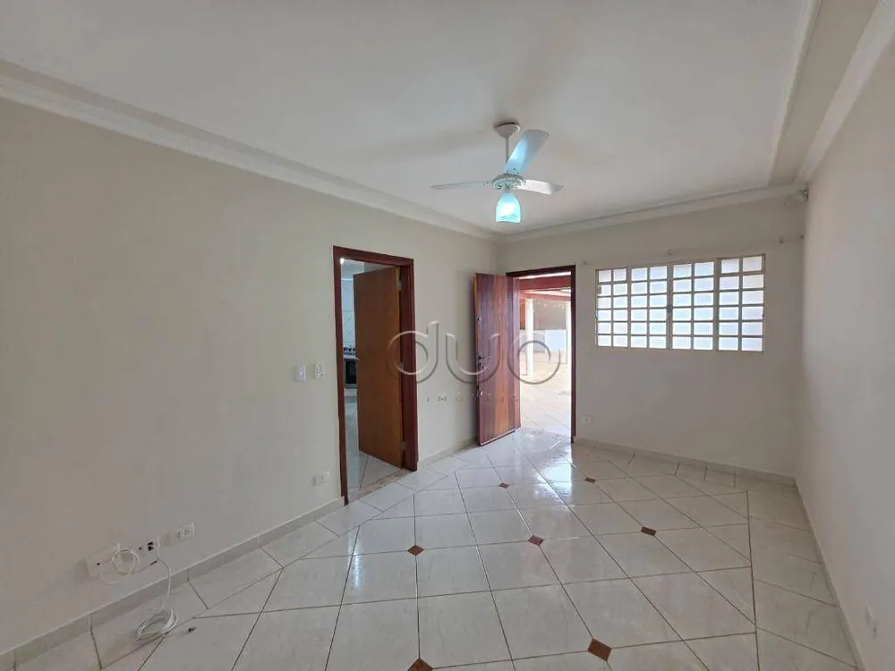 Casa, 2 quartos, 175 m² - Foto 2