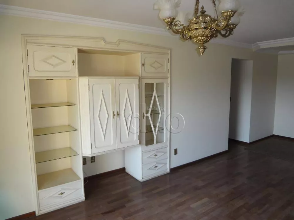 Apartamento à venda com 3 quartos, 113m² - Foto 4