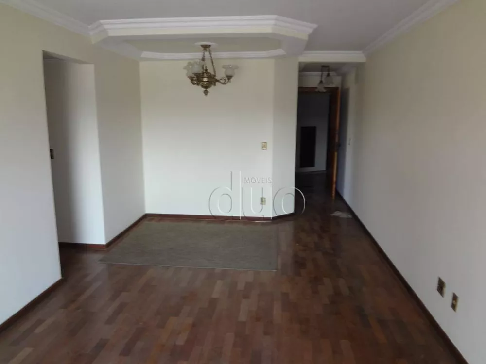 Apartamento à venda com 3 quartos, 113m² - Foto 2