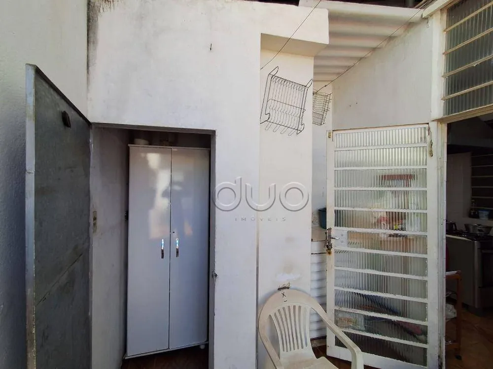 Casa, 3 quartos, 230 m² - Foto 1