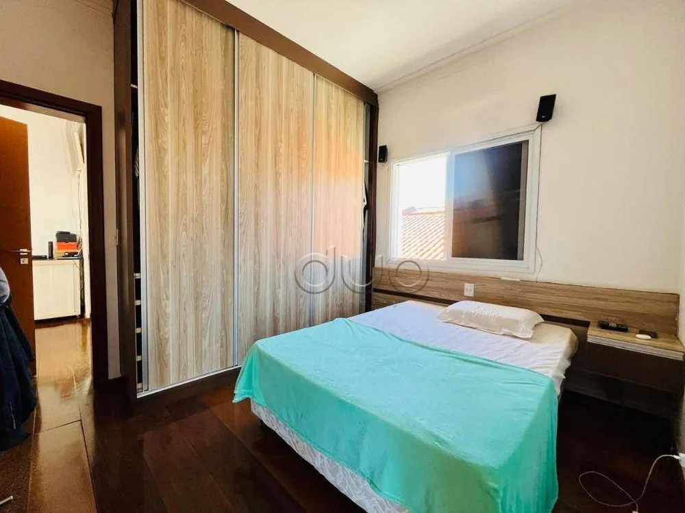Casa, 3 quartos, 246 m² - Foto 11