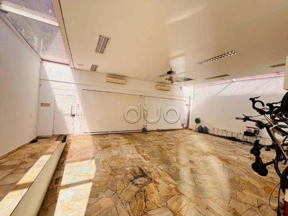 Casa, 3 quartos, 246 m² - Foto 1
