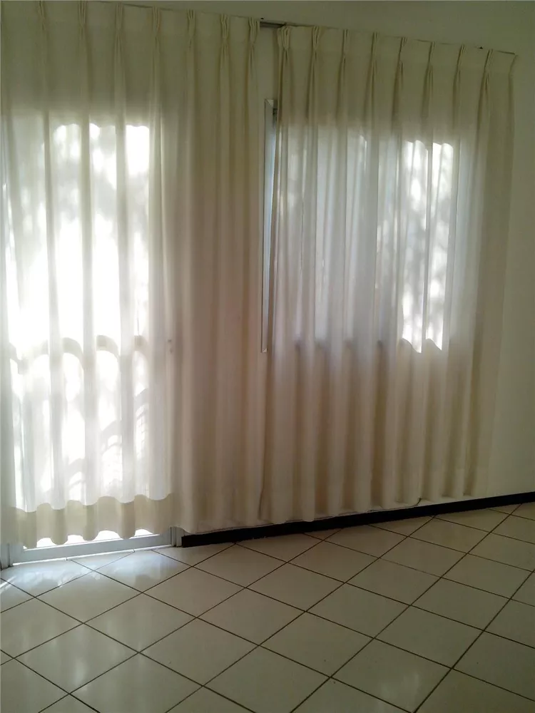 Apartamento à venda com 1 quarto, 39m² - Foto 2