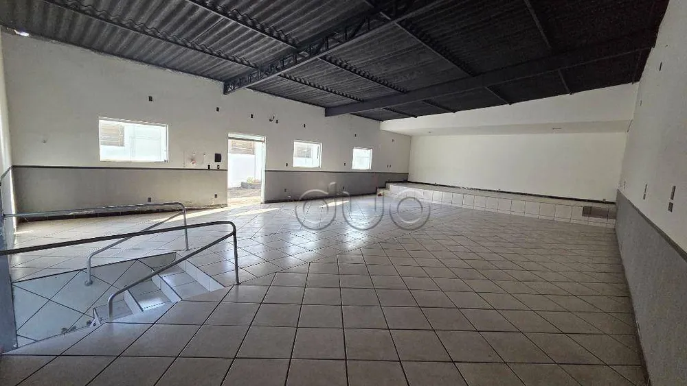 Casa, 1 quarto, 217 m² - Foto 1