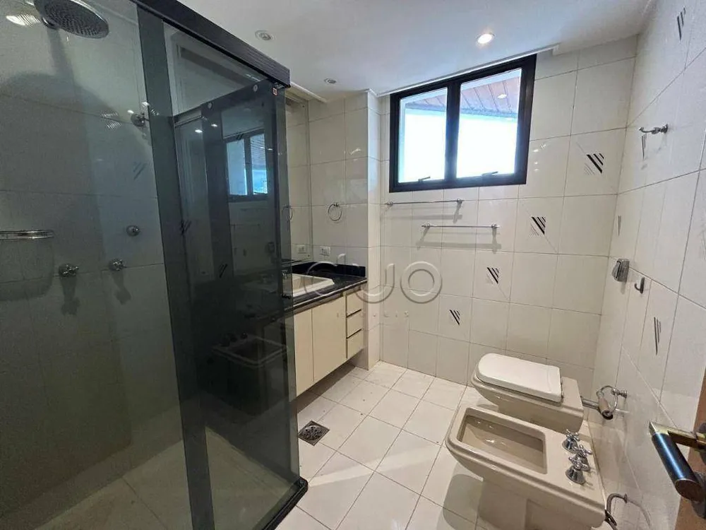 Apartamento, 3 quartos, 243 m² - Foto 2