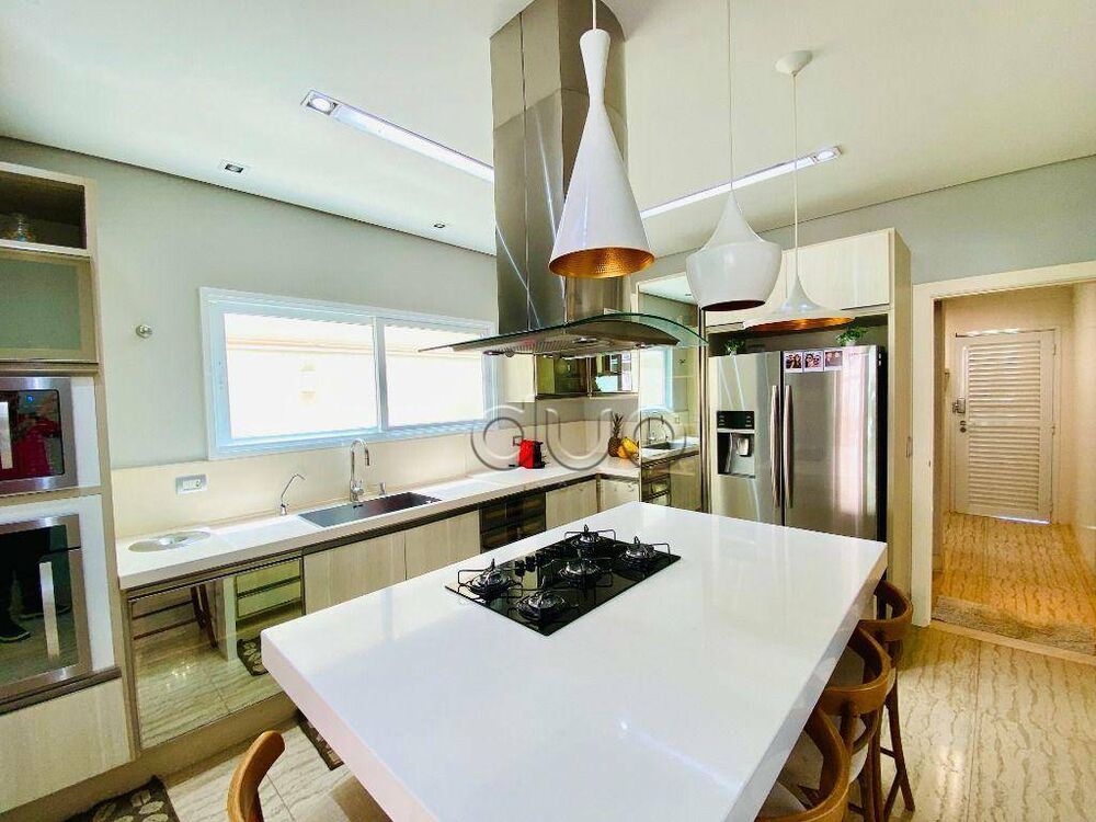 Casa de Condomínio à venda com 3 quartos, 370m² - Foto 4