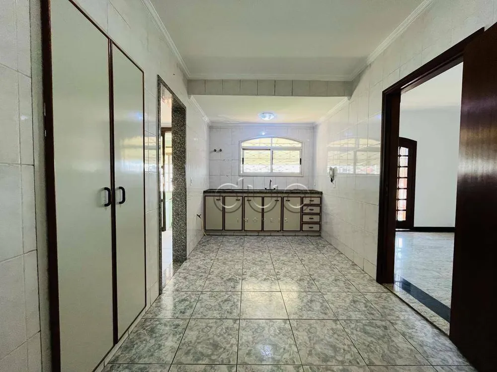 Casa, 3 quartos, 244 m² - Foto 7