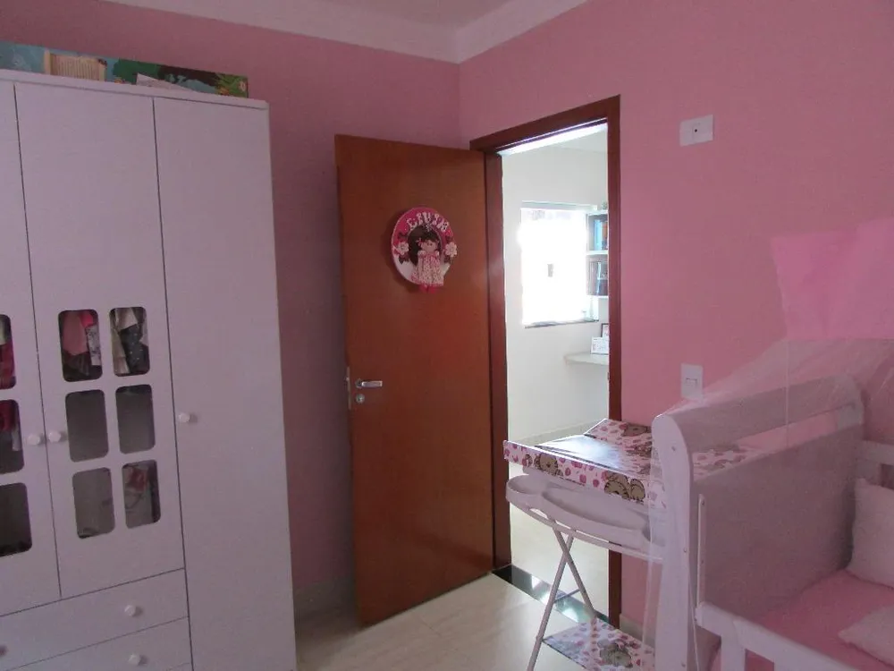 Chácara, 3 quartos, 1250 m² - Foto 11