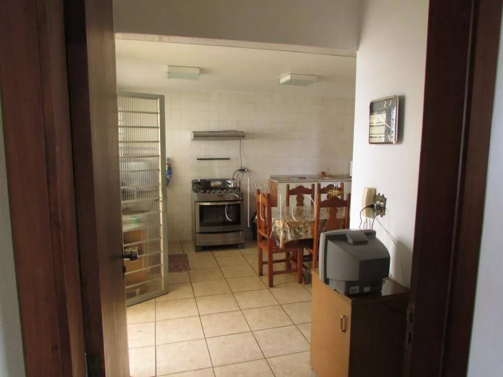 Casa, 4 quartos, 270 m² - Foto 45