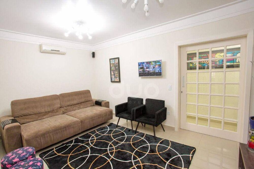 Casa de Condomínio à venda e aluguel com 5 quartos, 609m² - Foto 1