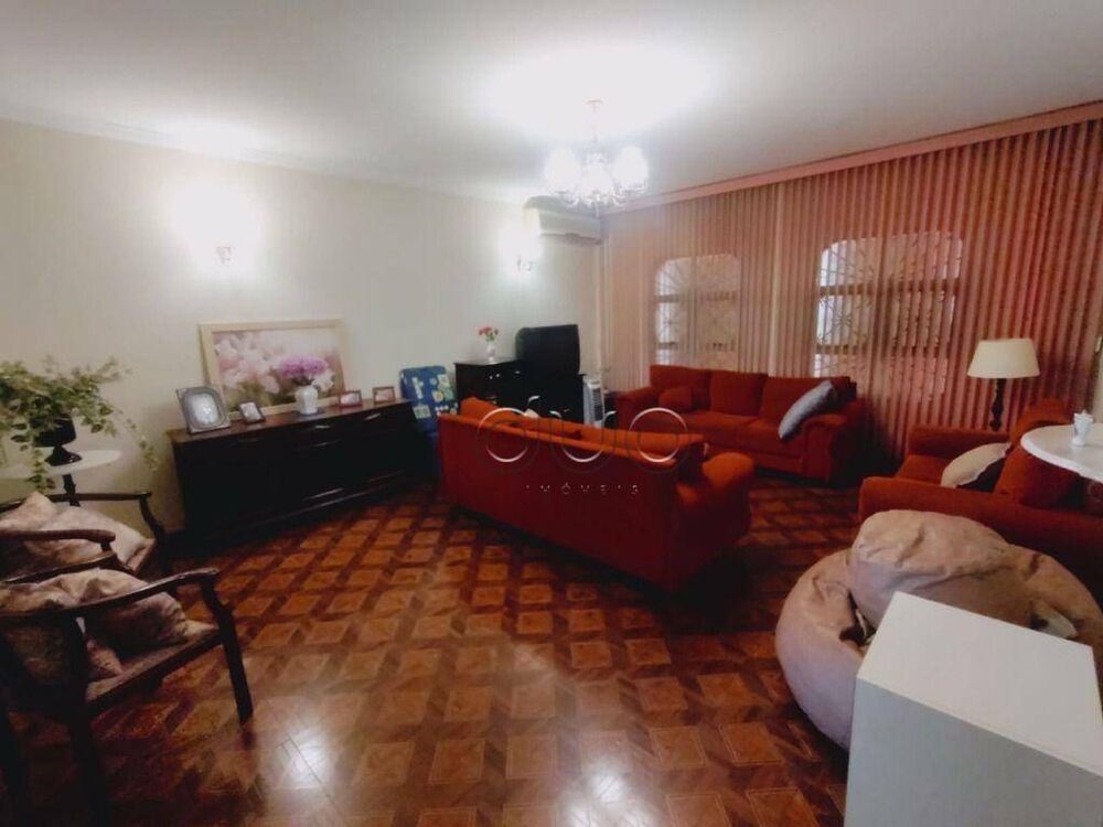 Casa, 3 quartos, 252 m² - Foto 23