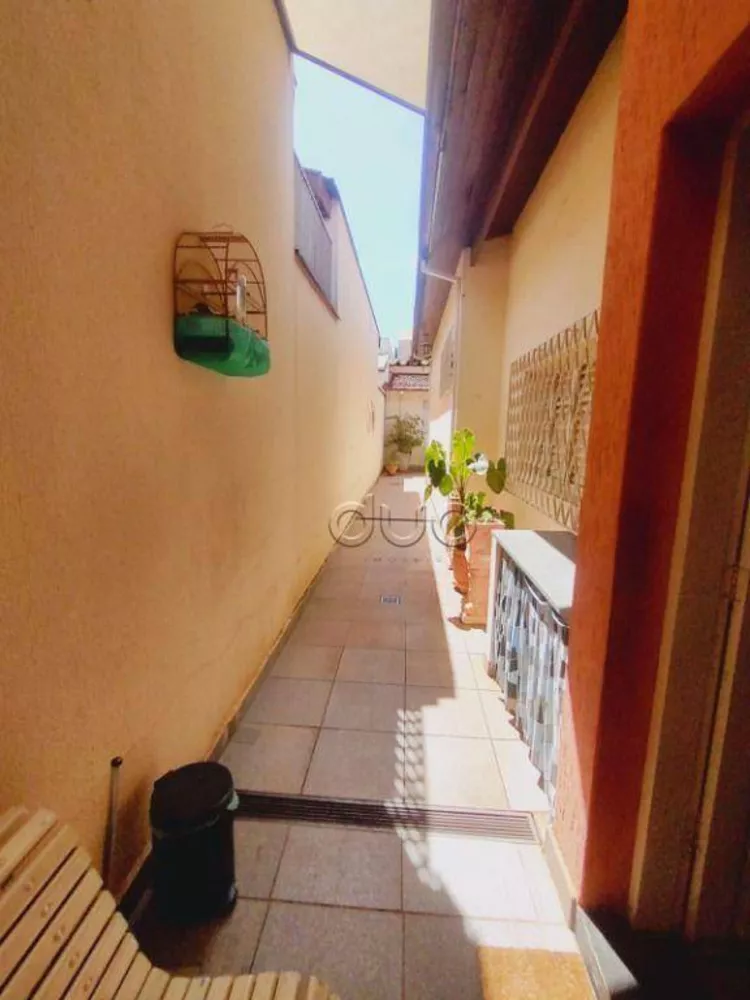 Casa, 3 quartos, 252 m² - Foto 14