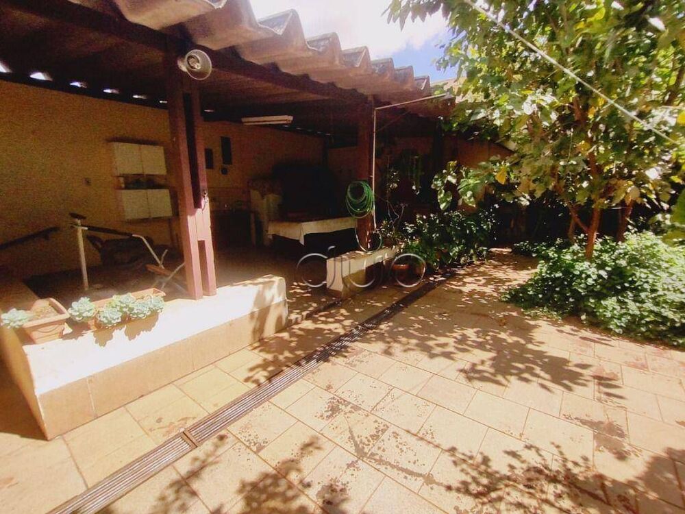 Casa, 3 quartos, 252 m² - Foto 21