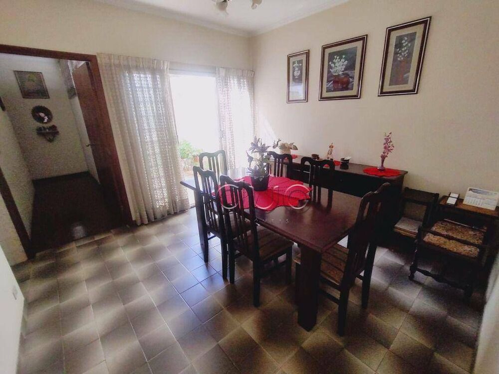 Casa, 3 quartos, 252 m² - Foto 30