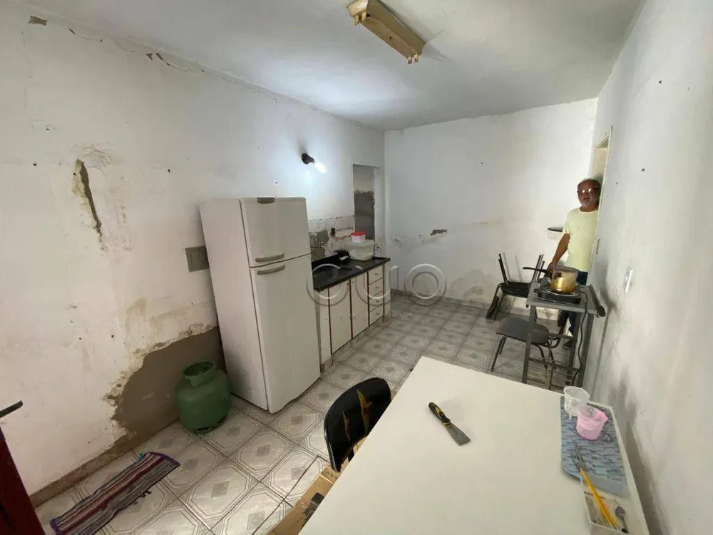 Casa, 3 quartos, 203 m² - Foto 1