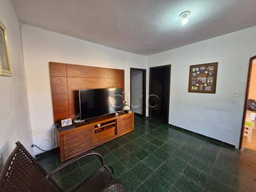 Casa, 4 quartos, 159 m² - Foto 1