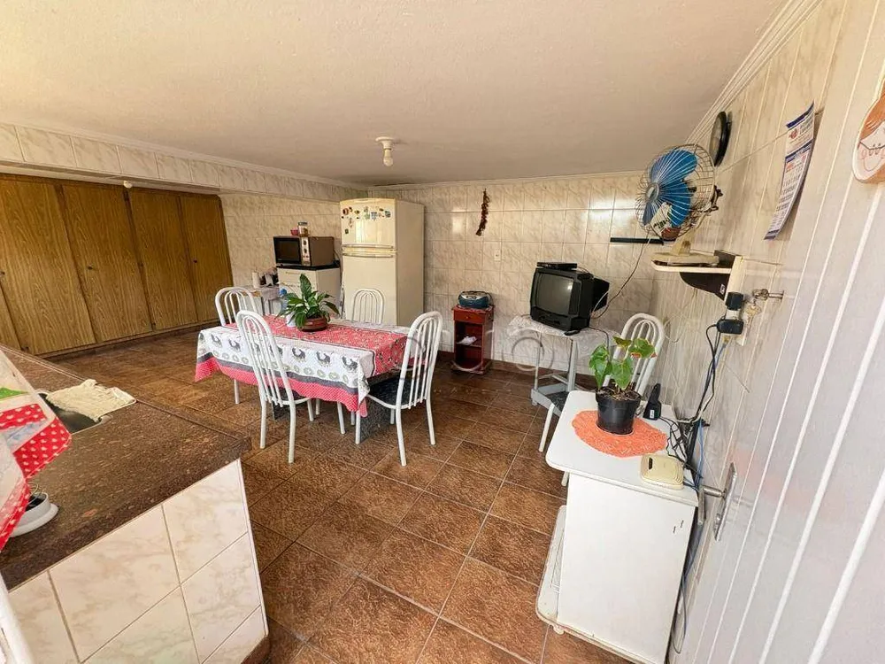 Casa, 4 quartos, 260 m² - Foto 10