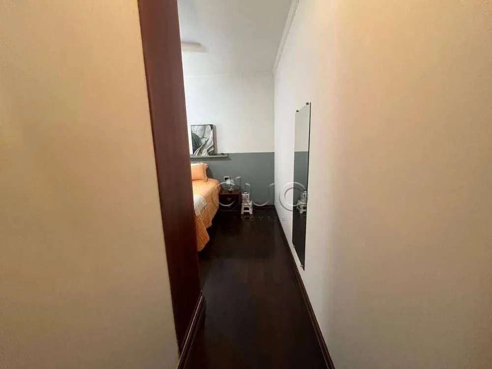 Casa, 3 quartos, 212 m² - Foto 1