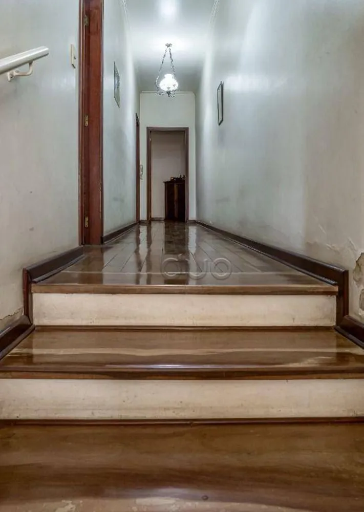 Casa, 3 quartos, 303 m² - Foto 1