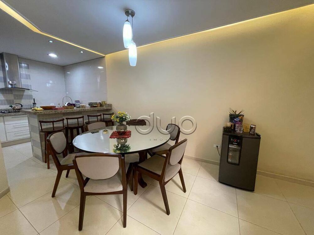 Casa, 3 quartos, 180 m² - Foto 1