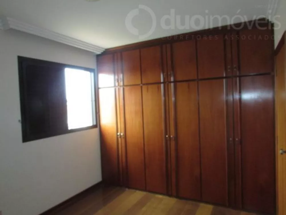 Apartamento à venda com 3 quartos, 171m² - Foto 16