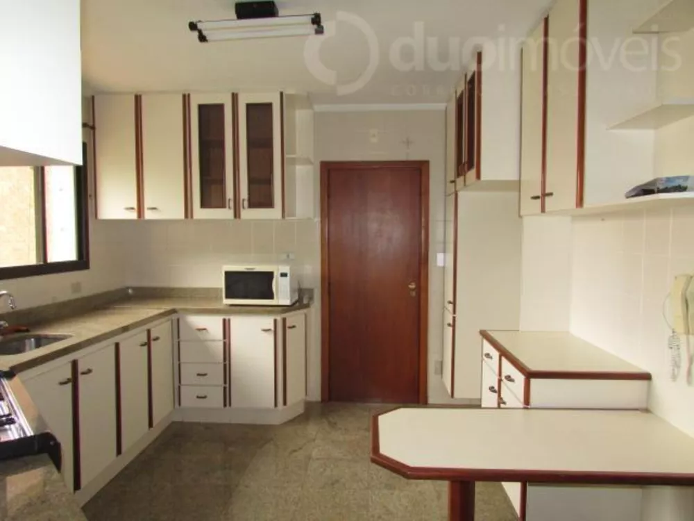 Apartamento à venda com 3 quartos, 171m² - Foto 7