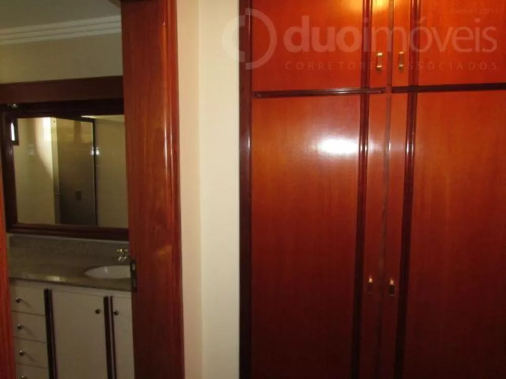 Apartamento à venda com 3 quartos, 171m² - Foto 12