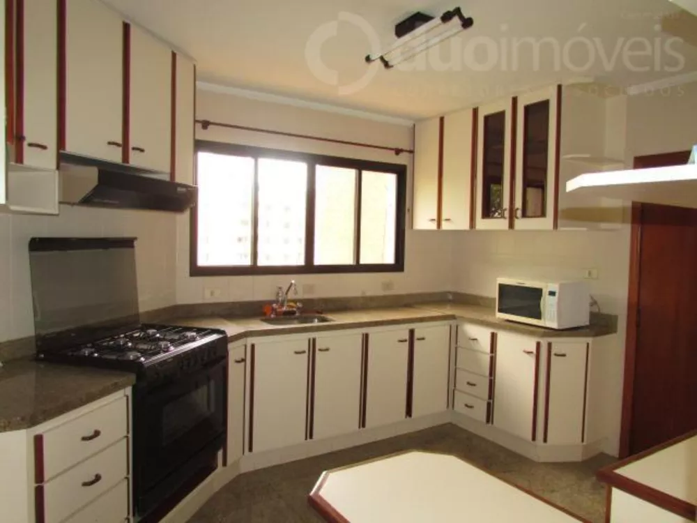 Apartamento à venda com 3 quartos, 171m² - Foto 6