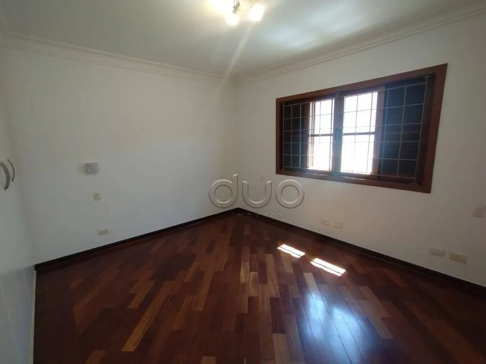 Casa, 3 quartos, 241 m² - Foto 6
