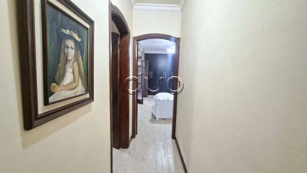 Casa, 3 quartos, 234 m² - Foto 3
