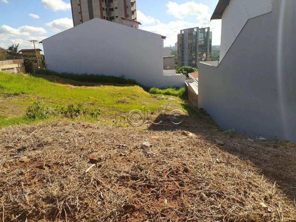 Terreno à venda, 250M2 - Foto 1