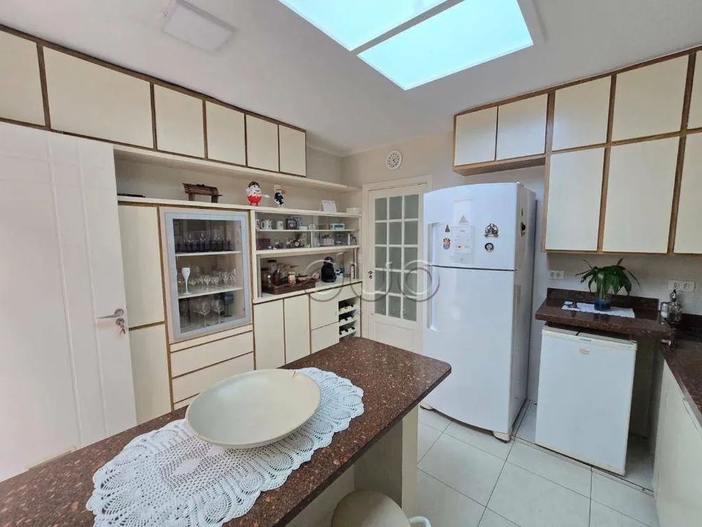 Casa, 3 quartos, 227 m² - Foto 8
