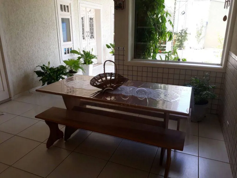 Casa, 3 quartos, 215 m² - Foto 8