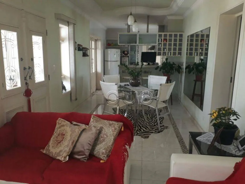 Casa, 3 quartos, 215 m² - Foto 6