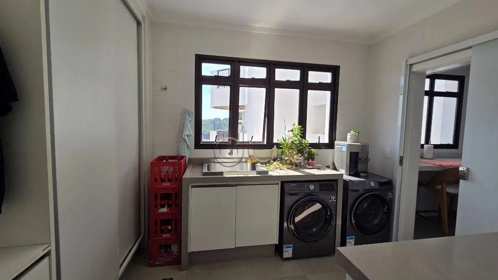 Apartamento, 4 quartos, 243 m² - Foto 4